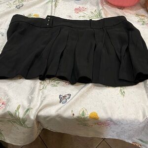 Elegant Black Mini Skirt